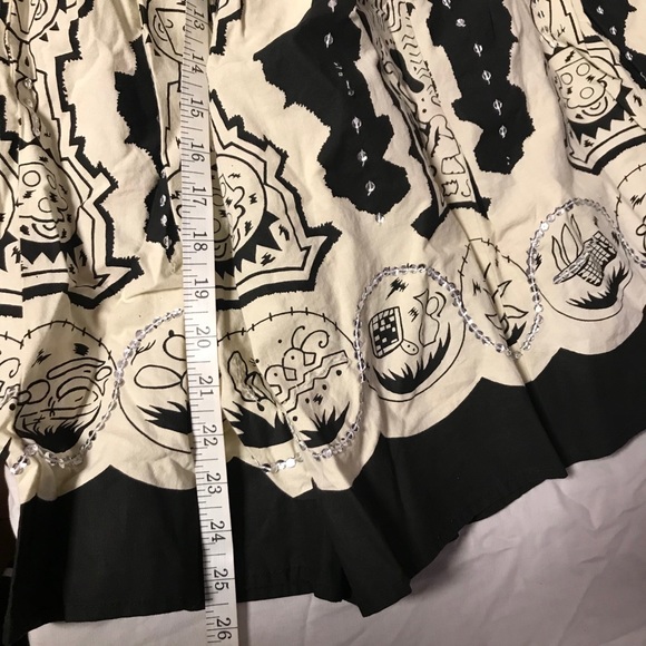 Two sequin skirts. - Picture 7 of 9